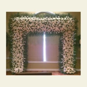 A0150: All white full archway