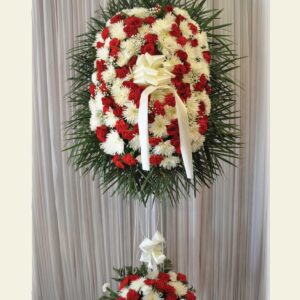 S1050: White and red assorted spray on metal stand