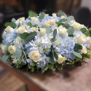 UW0300: White Rose and Blue Hydrangea Urn Wreath
