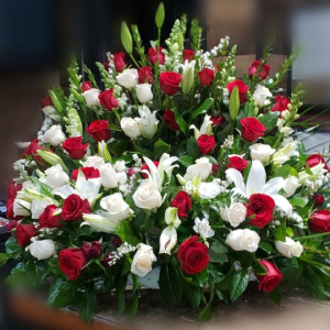 URN WREATHS